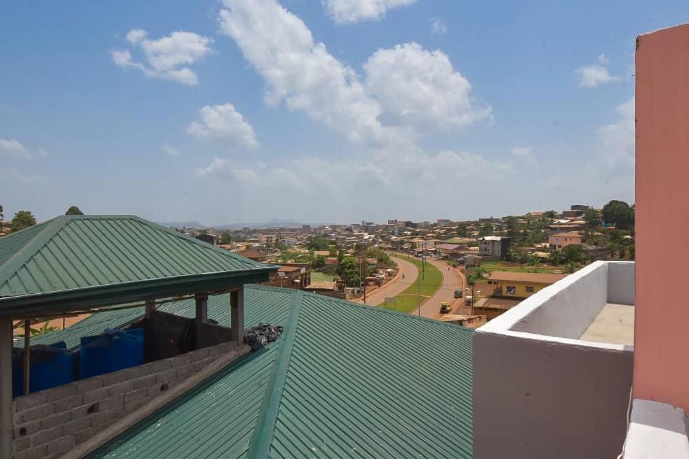 Appartements Neuf De Haut Standing Dm & Ng A Bafoussam Kültér fotó
