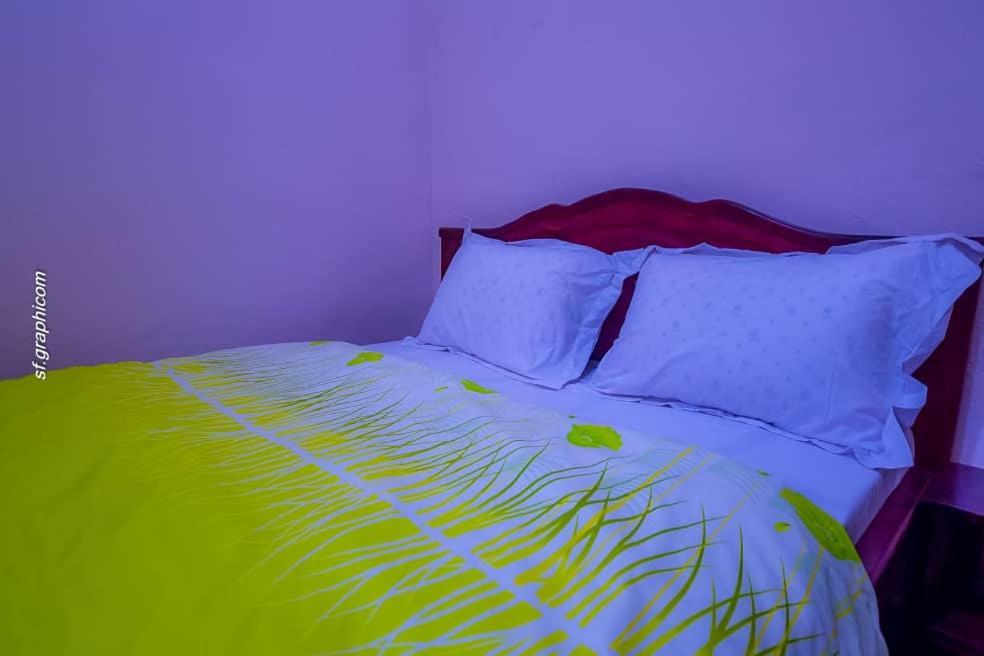 Appartements Neuf De Haut Standing Dm & Ng A Bafoussam Kültér fotó